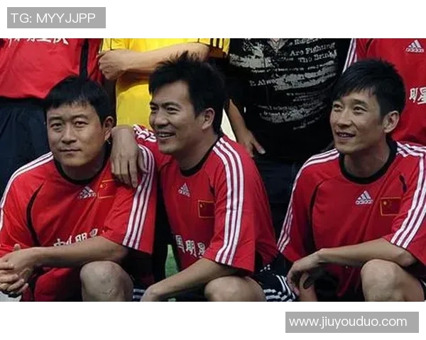 足球明星布朗尼的成长历程与辉煌成就全解析视频