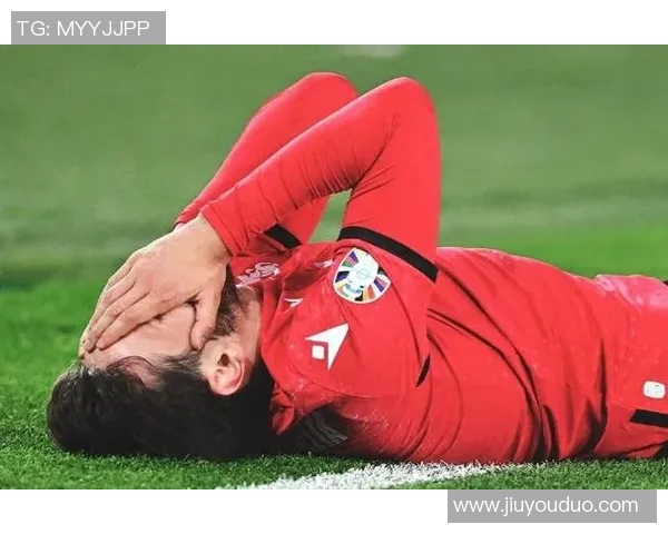 足球明星凯恩的全名揭秘及其在足球界的辉煌成就分析