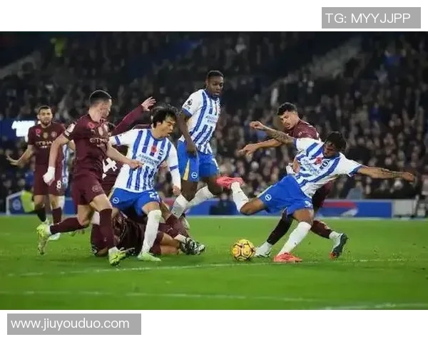 布莱顿在主场迎战曼联成功逆袭赢得精彩比赛引发热议 布莱顿在主场迎战曼联成功逆袭赢得精彩比赛引发热议