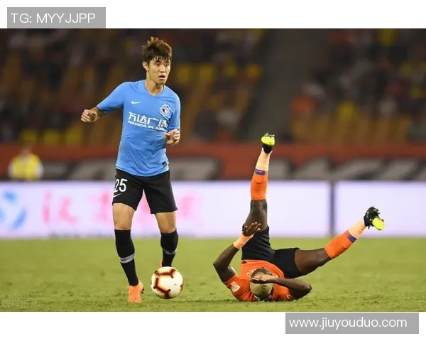 中国足球甲级联赛新赛季展望球队实力对比与球员转会动态分析